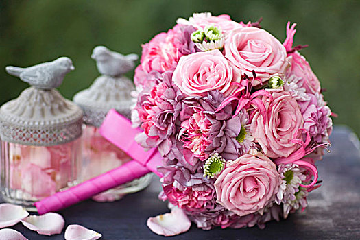 浪漫,新娘手花,粉色,玫瑰,玻璃,鸟,小雕像,盖子,粉红玫瑰,花瓣