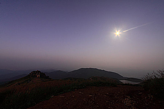 浙江东阳东白山