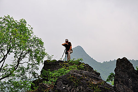 河池