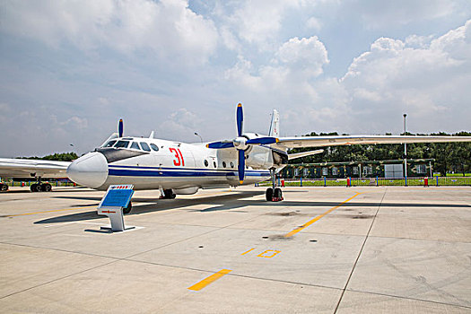 飞机航空表演