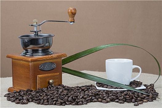 咖啡研磨机,杯子,咖啡豆