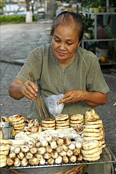 女销售,销售,油炸,香蕉,芹苴,湄公河三角洲,越南
