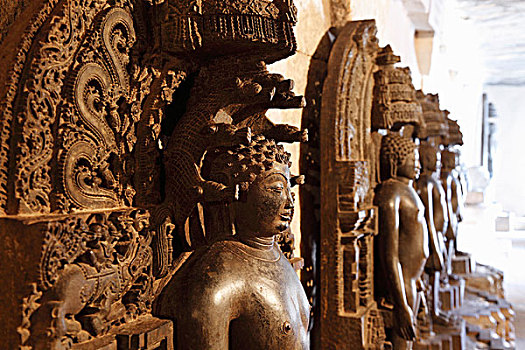 序列,雕塑,耆那教,庙宇,山,印度南部,印度,南亚,亚洲