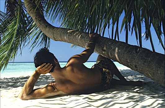 男人,泳衣,躺下,椰树,白沙滩,海洋,背景