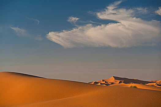 摩洛哥,云,上方,沙丘,却比沙丘,区域,撒哈拉沙漠,靠近,梅如卡