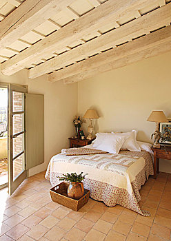 天花板,赤陶,地面,地中海,卧室