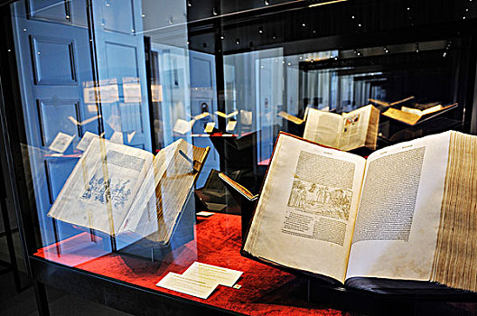 巴伐利亚,图书馆,一层,展示,财富,文字,移动,过渡,媒体,15世纪,世纪,第一,印刷,慕尼黑,德国,欧洲