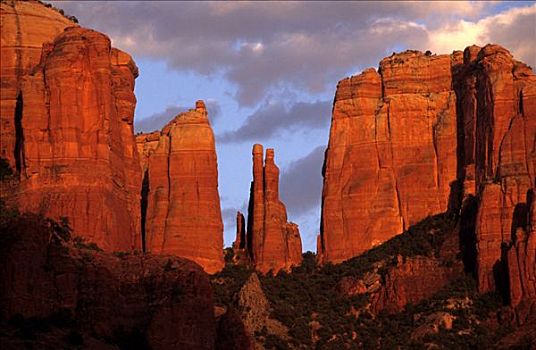 美国,亚利桑那,塞多纳,红岩,岩石构造,教堂岩