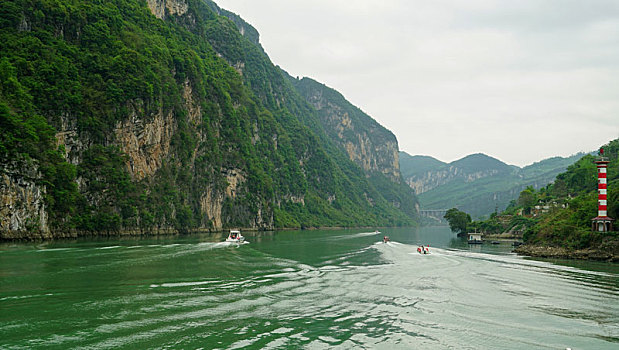 重庆酉阳,乌江画廊精品线路旅游开始升温