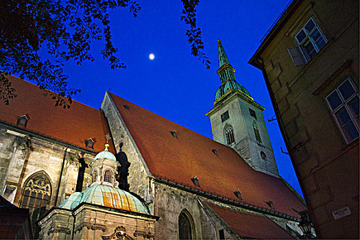 圣马丁,教堂,黄昏,布拉迪斯拉瓦,斯洛伐克