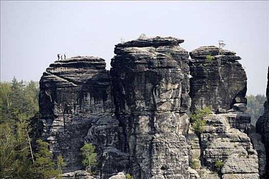 岩石构造,攀岩者,砂岩,山峦,萨克森,德国,欧洲