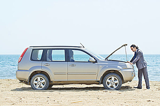 男人,汽车,海边