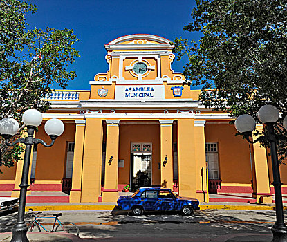 加勒比,古巴,圣斯皮里图斯,特立尼达,市政厅,城市,蓝色,汽车