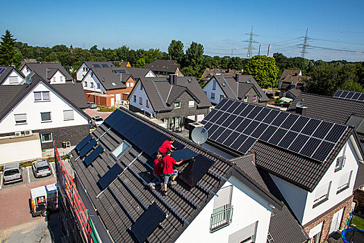 建筑,太阳能,房子,安装,太阳能电池板,屋顶,博特罗普,地区,北莱茵威斯特伐利亚,德国,欧洲