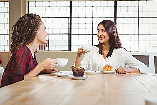 女性朋友,咖啡,两个,微笑,朋友,咖啡馆