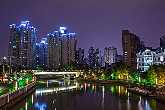 苏州河夜景西康路桥