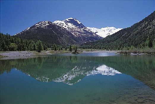 格劳宾登州,高山湖,阿尔卑斯山,瑞士,欧洲