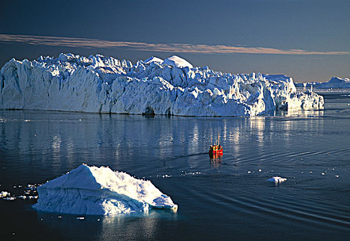 虾,船,正面,冰山,冰,峡湾,世界遗产,伊路利萨特,格陵兰