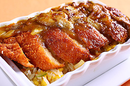 松山咖喱焗猪扒饭