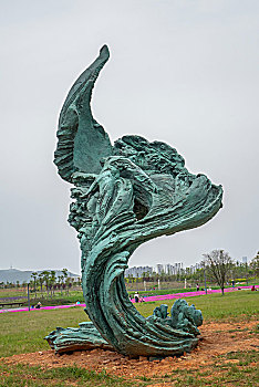 长沙洋湖体育公园雕塑－大钢琴