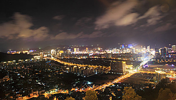 三亚临春岭夜景