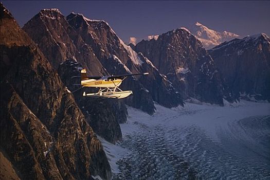 水上飞机,峡谷,阿拉斯加山脉,夏天,俯视