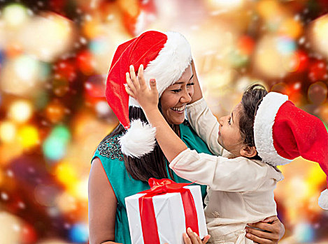 圣诞节,休假,庆贺,家庭,人,概念,高兴,母子,女孩,圣诞老人,帽子,礼盒,上方,红灯,背景