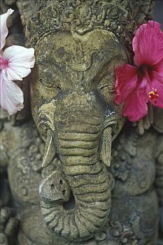 特写,雕塑,大象,印度教,神,象神甘尼夏,戴花,花,巴厘岛,花园,障碍,印度尼西亚