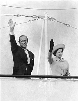 伊丽莎白二世女王,菲利普亲王,再见,法国,游艇
