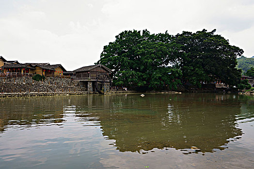 河流,村落