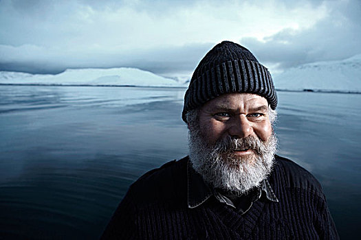 头像,渔民,灰色,胡须,船,冬天,白天,冰岛