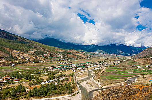 城市全貌,不丹,河