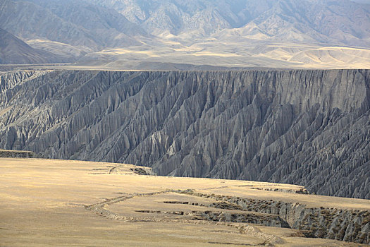 新疆独山子大峡谷