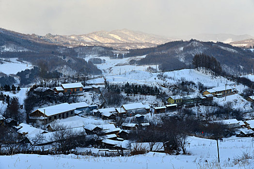 冬季吉林雪村-松岭美景如画