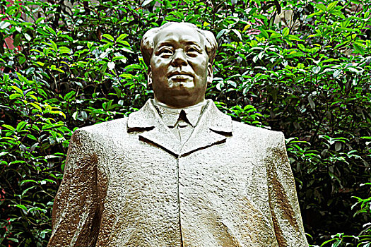 毛澤東的雕塑