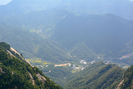 湖北天堂寨国家地质公园夏日风光