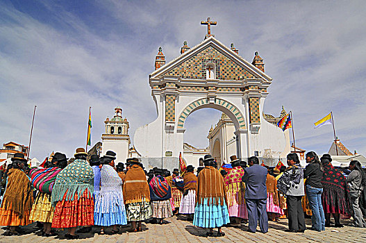 玻利维亚,科帕卡巴纳,特色,传统,玻利维亚人,女人,靠近,大教堂
