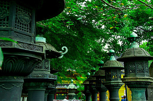 日本東京,上野東照宮,歷史建築銅燈籠