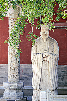 北京石刻艺术博物馆内的石人