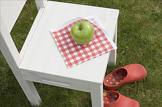 苹果,椅子