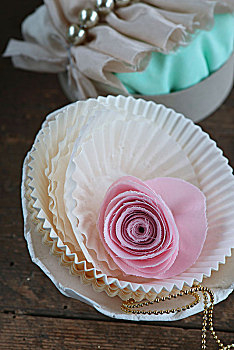 粉色,布,玫瑰,一堆,白色,纸,蛋糕,容器