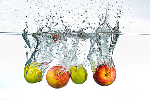 苹果梨入水