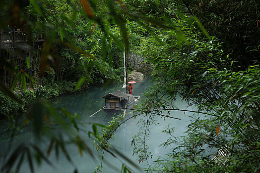 宜昌,三峡人家,长江,运输,航道,民俗,表演,风景,景点,旅游,高山,瀑布,河流,神秘,树木,植被,峡谷,壮观