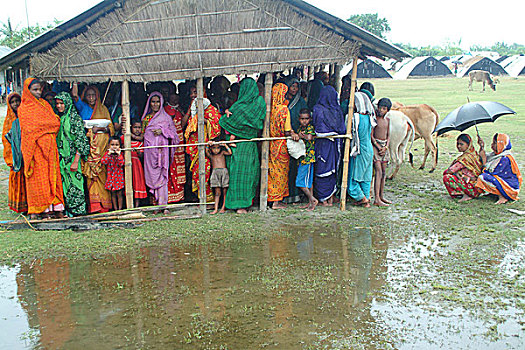女人,等待,洪水,蔽护,中心,孟加拉,七月,2004年