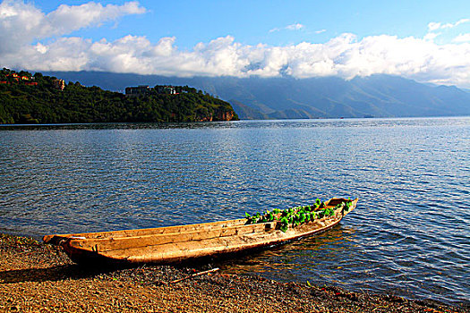 泸沽湖