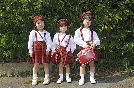 三个女孩,制服,幼儿园,京都,日本,亚洲