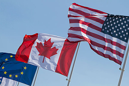 欧洲,加拿大,美国国旗