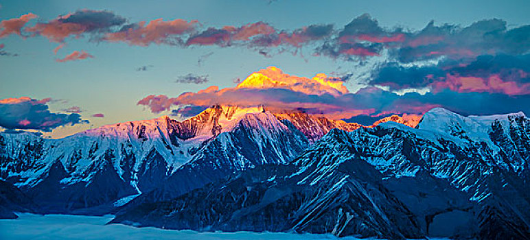 日照贡嘎山