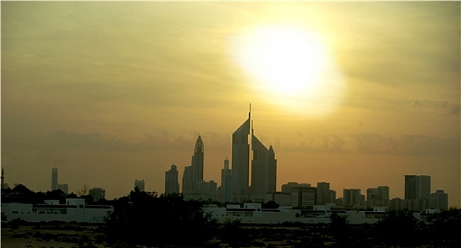 地平线,迪拜
