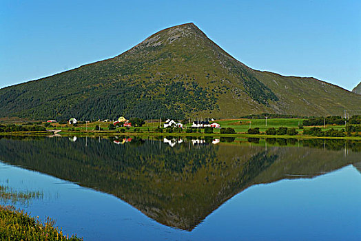反射,绿色,山,房子,平静,诺尔兰郡,挪威,欧洲